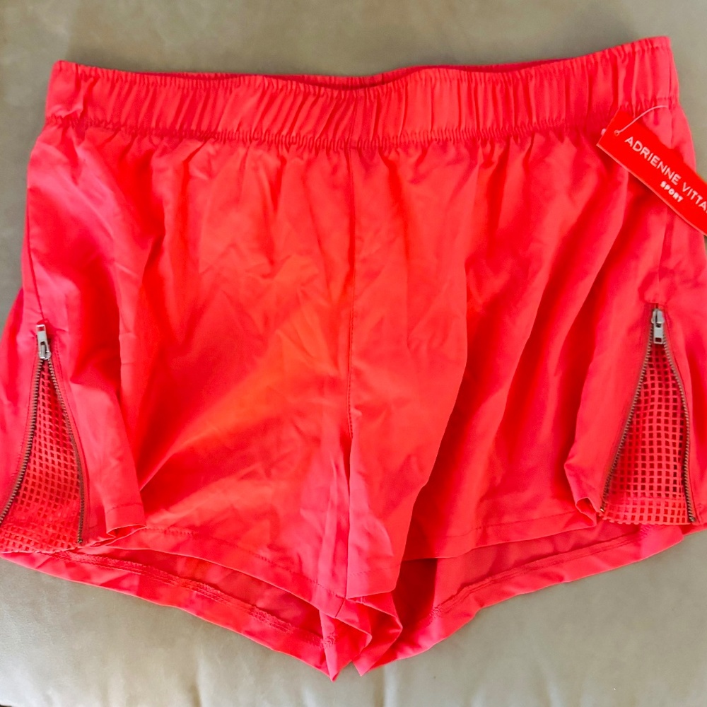 Women’s sport shorts, XL